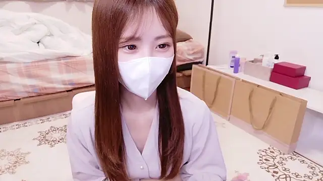 Snapshot of Ema_o0_chan chatting on 10/15/25, 11:54 Ema o0 chan online show from 10/15/25, 11:54