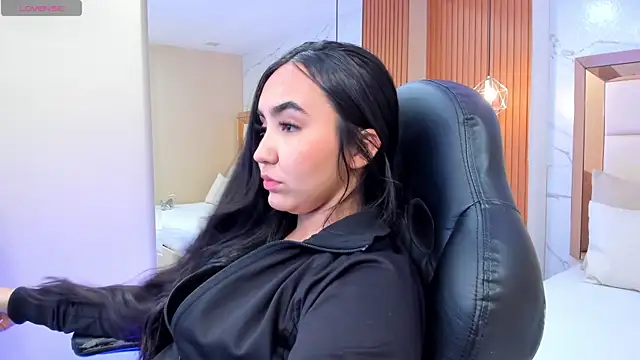 julieta rosee online show from 01/09/26, 09:49