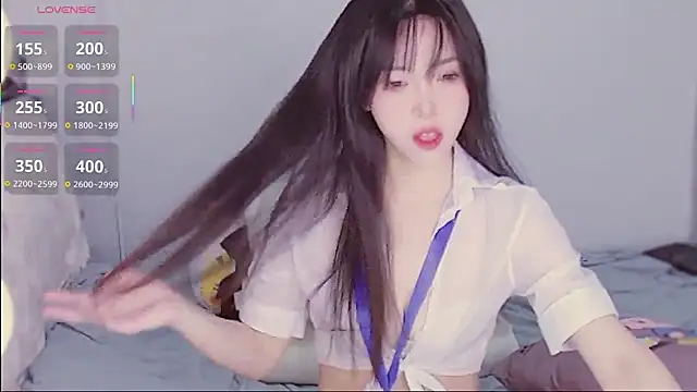 XiaoNana  online show from 02/06/26, 02:49