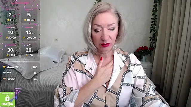 Snapshot of hunters_woman chatting on 11/03/25, 12:13 hunters woman online show from 11/03/25, 12:13