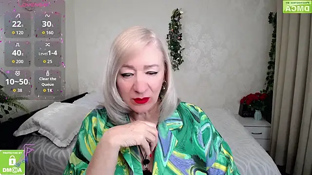 hunters woman online show from 04/08/26, 06:52