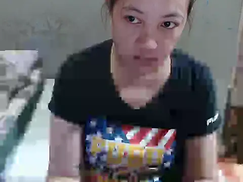 Snapshot of Rose_slut_squirt chatting on 02/20/26, 07:32 Rose slut squirt online show from 02/20/26, 07:32