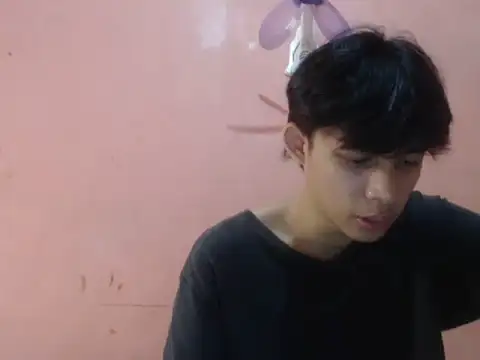 Snapshot of Kyoshi_19 chatting on 11/06/25, 03:51 Kyoshi 19 online show from 11/06/25, 03:51