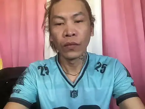 YourTopweng online show from 03/25/26, 01:11