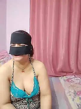 Snapshot of rahsa chatting on 07/05/26, 12:34 rahsa online show from 07/05/26, 12:34