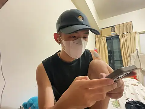 boyjoe10 online show from 04/09/26, 12:43