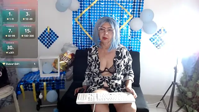 ruth blue21 online show from 10/01/25, 04:40