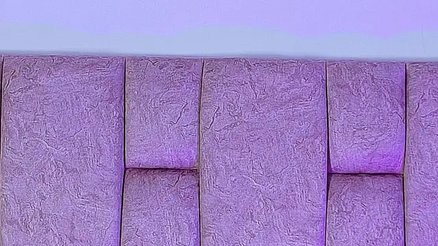 LolaYun online show from 10/01/25, 03:51