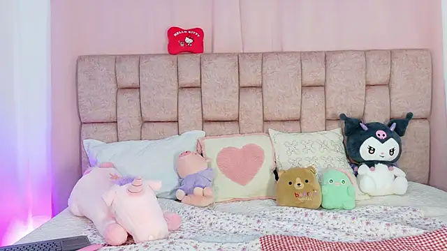 LolaYun online show from 01/09/26, 01:36