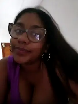 Snapshot of MeliBoobs chatting on 11/09/25, 03:38 MeliBoobs online show from 11/09/25, 03:38