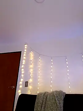 RosseCollins online show from 12/03/25, 10:52