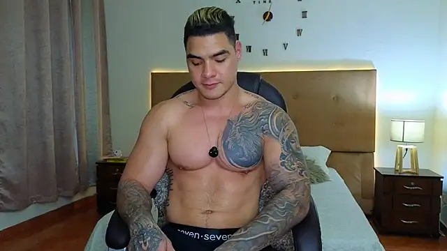 Steven Velez online show from 12/02/25, 04:51