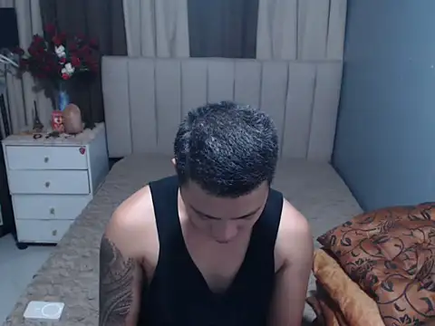 Snapshot of MartinSonCum chatting on 09/09/25, 01:21 MartinSonCum online show from 09/09/25, 01:21