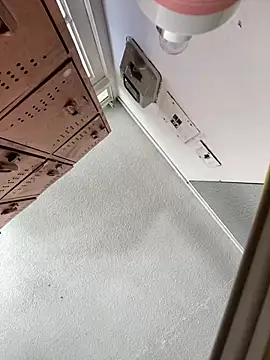 Sallem Pink online show from 09/25/25, 08:23