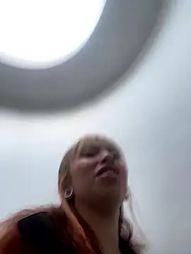 Snapshot of Sallem_Pink chatting on 01/11/26, 11:15 Sallem Pink online show from 01/11/26, 11:15