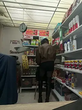 Snapshot of Sallem_Pink chatting on 02/14/26, 11:18 Sallem Pink online show from 02/14/26, 11:18