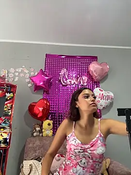 TamaraMera online show from 06/10/26, 07:46
