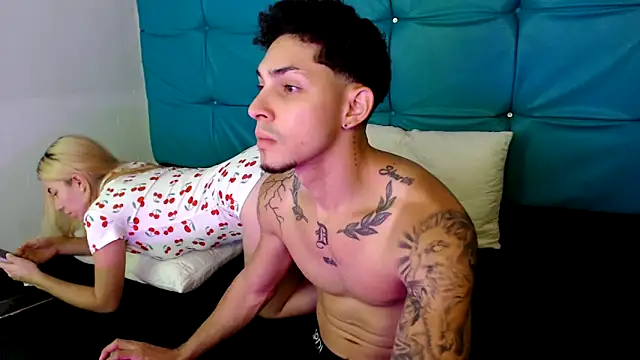 Bunny Petit online show from 12/17/25, 01:00