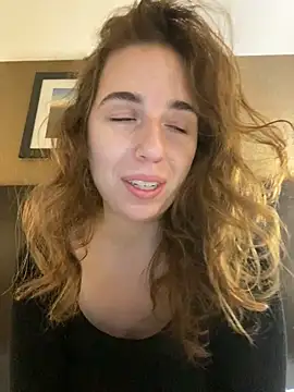 sweetsocalgirl online show from 09/28/25, 04:01