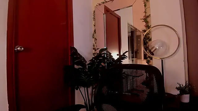 MeganHoffmaan online show from 11/23/25, 04:12