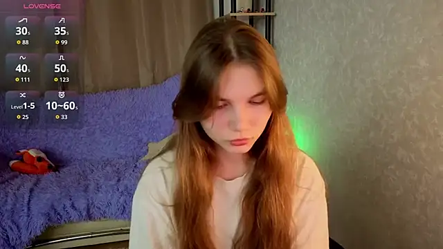 Snapshot of Nika_OMG chatting on 09/18/25, 05:37 Nika OMG online show from 09/18/25, 05:37