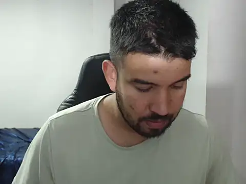 Axel11113 online show from 09/23/25, 02:36