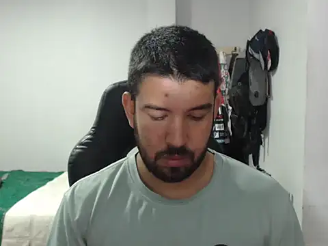 Axel11113 online show from 11/25/25, 02:33