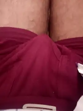 Snapshot of tanyasony chatting on 12/17/25, 03:45 tanyasony online show from 12/17/25, 03:45