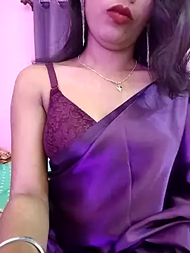 priya 26 online show from 09/15/25, 10:15