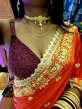 priya 26 online show from 04/28/26, 10:04