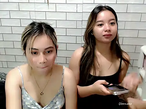 Snapshot of Rainea149 chatting on 01/05/26, 05:27 Rainea149 online show from 01/05/26, 05:27