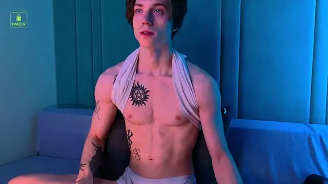 Snapshot of ares_pallini chatting on 11/30/25, 04:27 ares pallini online show from 11/30/25, 04:27