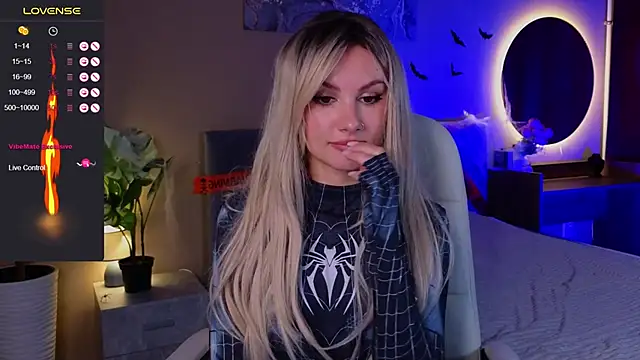 Ginger Jessy  online show from 10/29/25, 02:41