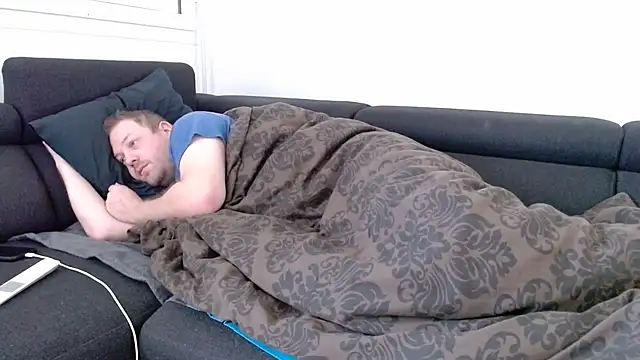 Snapshot of Hijuga chatting on 10/01/25, 08:42 Hijuga online show from 10/01/25, 08:42