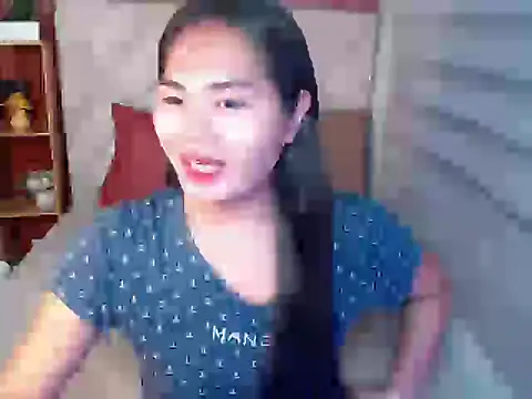 Snapshot of sluttyprincess0 chatting on 02/05/26, 12:04 sluttyprincess0 online show from 02/05/26, 12:04