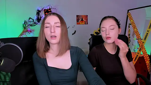 Snapshot of eva_smiith_ chatting on 10/23/25, 06:13 eva smiith online show from 10/23/25, 06:13