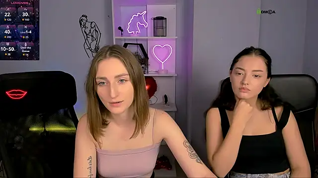 Snapshot of eva_smiith_ chatting on 11/11/25, 08:14 eva smiith online show from 11/11/25, 08:14