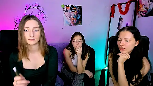 Snapshot of eva_smiith_ chatting on 12/04/25, 06:44 eva smiith online show from 12/04/25, 06:44