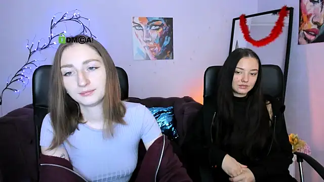 Snapshot of eva_smiith_ chatting on 12/17/25, 06:41 eva smiith online show from 12/17/25, 06:41