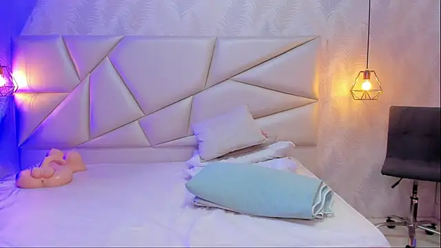 lulukawai16 online show from 10/04/25, 07:23