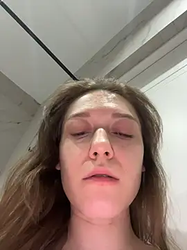 Bambi-Live online show from 02/04/26, 07:09