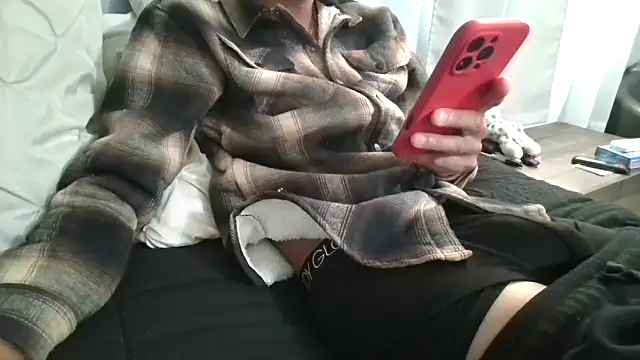 Snapshot of Palmejia chatting on 10/21/25, 02:29 Palmejia online show from 10/21/25, 02:29