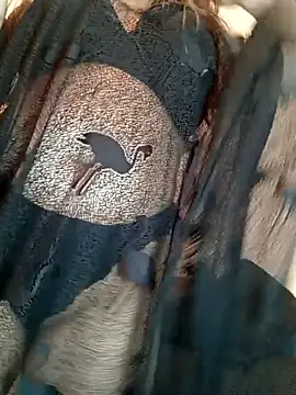 Queen-15 online show from 02/01/26, 12:20