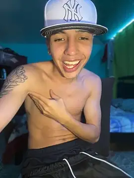 pabonsito online show from 10/02/25, 03:24