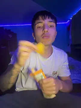 Snapshot of pabonsito chatting on 05/19/26, 02:29 pabonsito online show from 05/19/26, 02:29