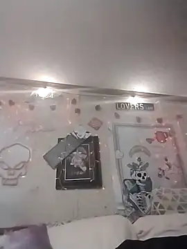 Snapshot of BonnienClyde5421 chatting on 02/14/26, 07:21 BonnienClyde5421 online show from 02/14/26, 07:21