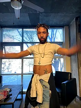 Snapshot of Orgazmic007 chatting on 11/13/25, 06:18 Orgazmic007 online show from 11/13/25, 06:18