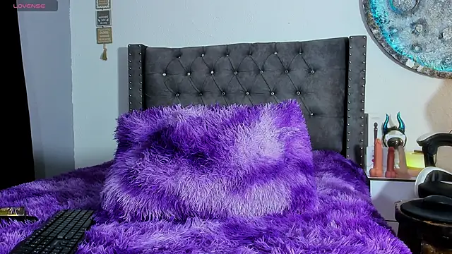 Katherine Rose online show from 01/15/26, 12:26