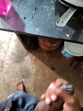 RAYI Queen 4 online show from 01/15/26, 09:14