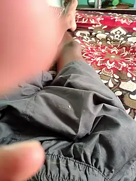 RAYI Queen 4 online show from 03/16/26, 05:55